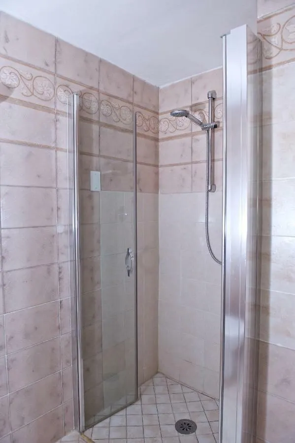 Liberi Mercanti - Guest House Affittacamere Лукка